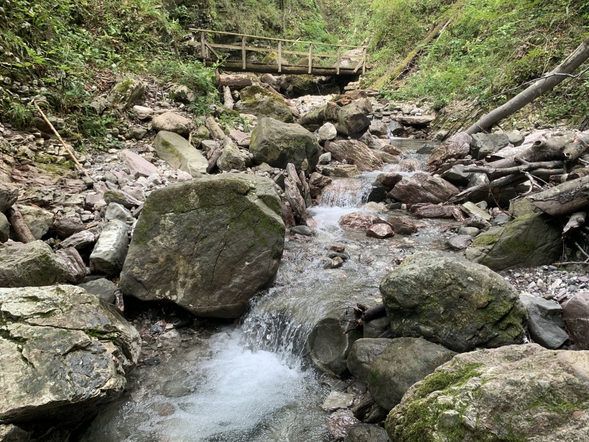 the base of the Kosec Gorge.. the base of the Kosec Gorge..