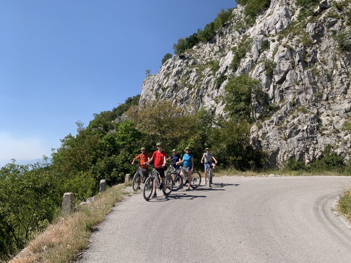 go E Biking over Nanos mountain to the Vipava Green wine valley.. go E Biking over Nanos mountain to the Vipava Green wine valley..