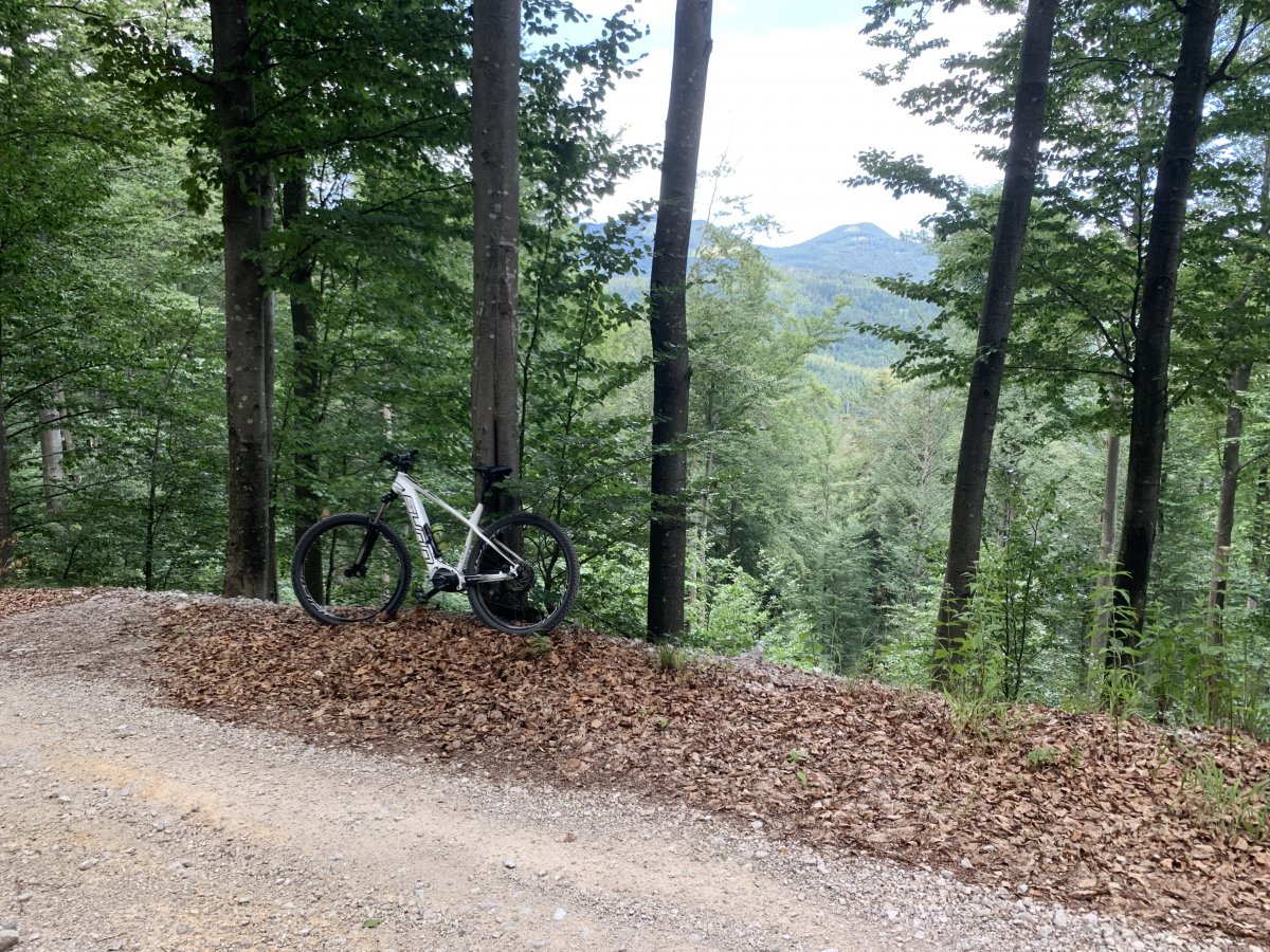 E bike from the Lodge up into the Dinaric Green Alps.. E bike from the Lodge up into the Dinaric Green Alps..