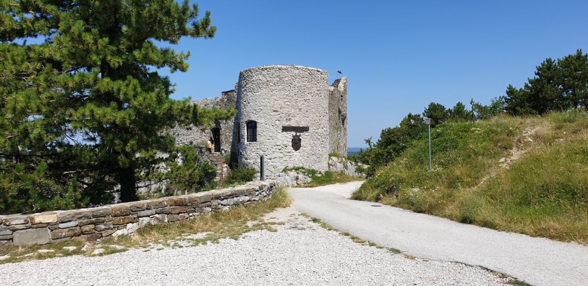 the view from Socerb castle is absolutely stunning across the Bay of Trieste.. you can see 3 different countries too.. the view from Socerb castle is absolutely stunning across the Bay of Trieste.. you can see 3 different countries too..