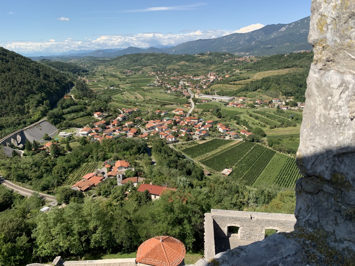 Seriously.. a view of vineyards, little villages and Italian Alps here in Rihemberk castle or Ljubblyjana castle.. your choice.. Seriously.. a view of vineyards, little villages and Italian Alps here in Rihemberk castle or Ljubblyjana castle.. your choice..