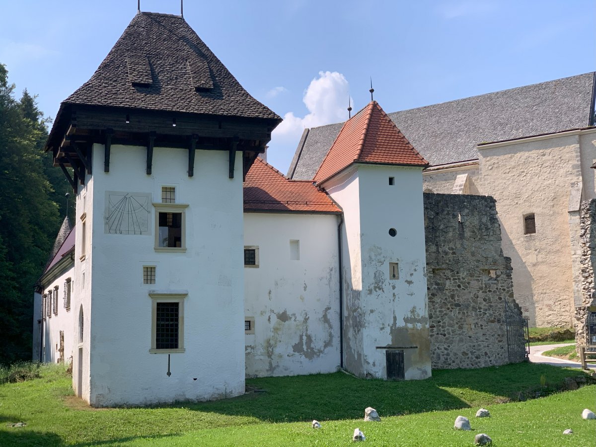 In Zice, monks were protected by a gigantic Harry Potter style castle.. In Zice, monks were protected by a gigantic Harry Potter style castle..