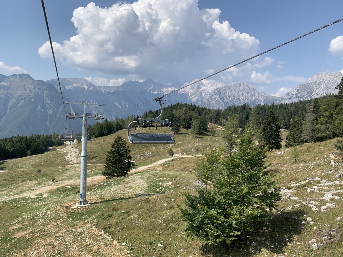 Surprisingly Green Slovenia only has a few Cable Car and ski lift stations, so make the most of them in the summer.. Surprisingly Green Slovenia only has a few Cable Car and ski lift stations, so make the most of them in the summer..