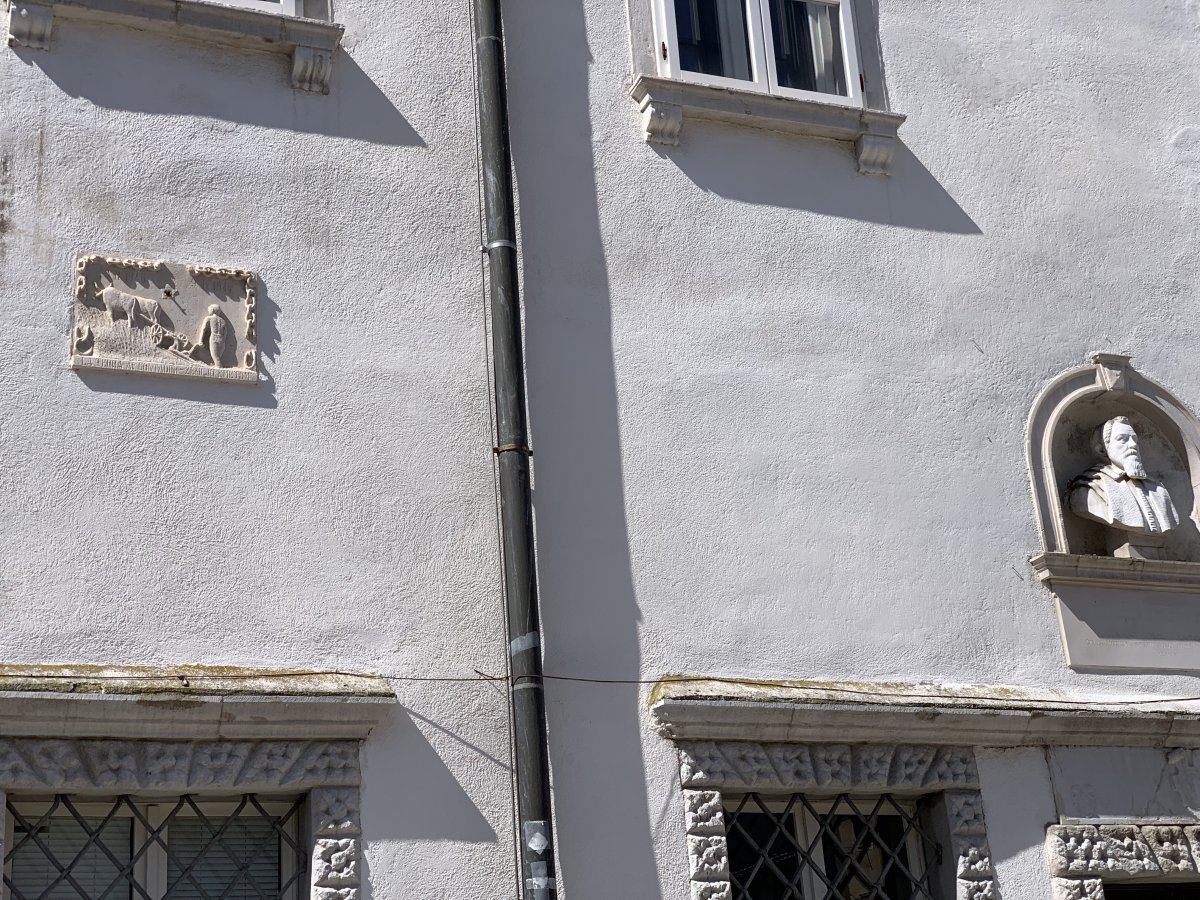Look up for fine details all over the old town..