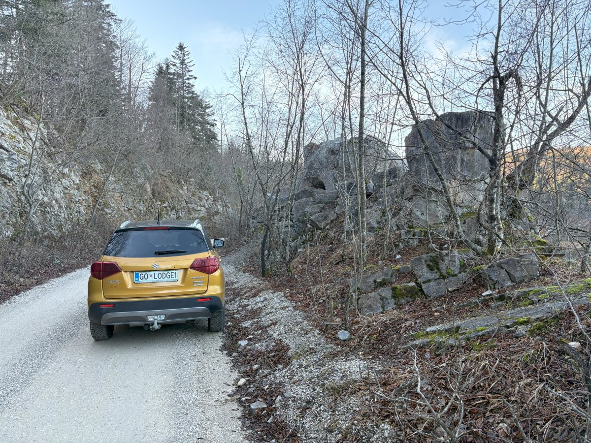 These are the rocks to climb for a sneaky peek at the very far end of the corner loop.. These are the rocks to climb for a sneaky peek at the very far end of the corner loop..