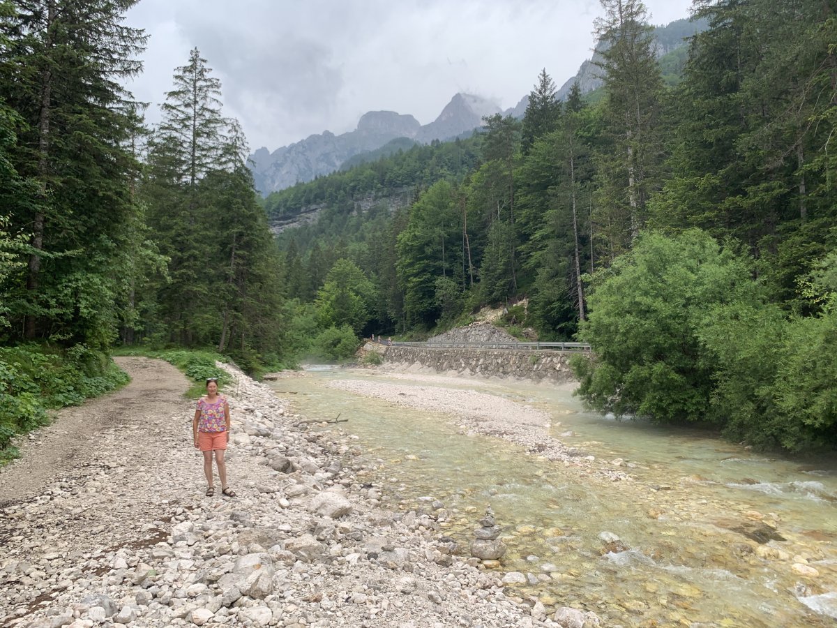 it isn't really a serios option to walk up the road, when you could cross and enjoy here by the river! it isn't really a serios option to walk up the road, when you could cross and enjoy here by the river!
