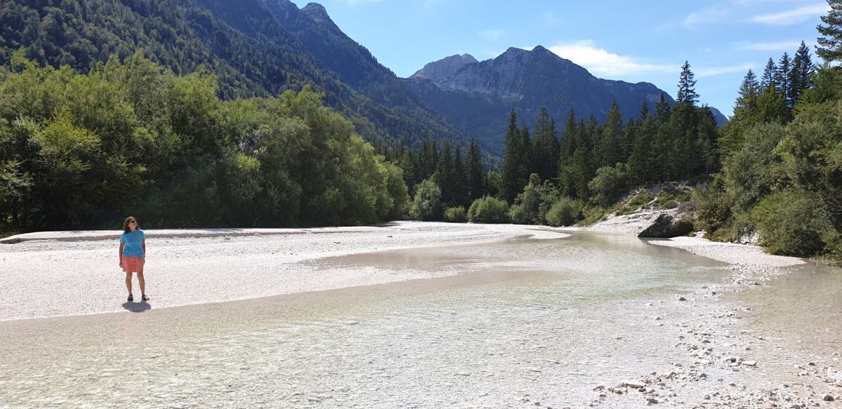 this end of the lake is the end to chill at.. this end of the lake is the end to chill at..
