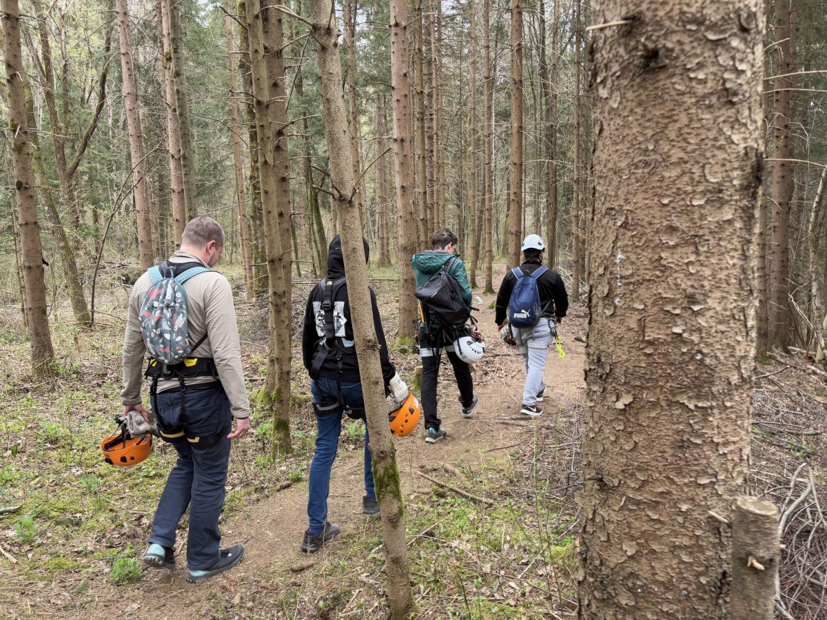 There is a bit of walking between some of the zip line stations, so bring decent shoes..