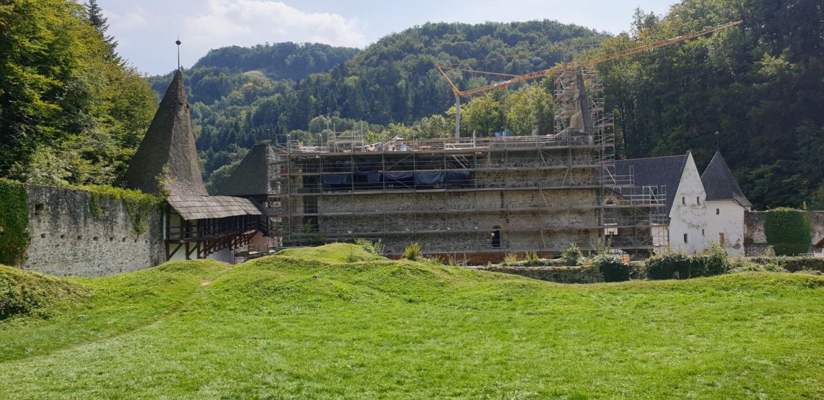 This is how the reconstruction of the church looked like during covid.. This is how the reconstruction of the church looked like during covid..