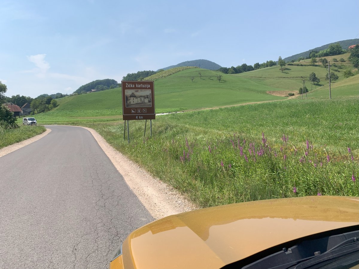 It is now thankfully EASY to find the Zice Fortress Monastery from the Slovenska Konjice junction of the motorway.. It is now thankfully EASY to find the Zice Fortress Monastery from the Slovenska Konjice junction of the motorway..