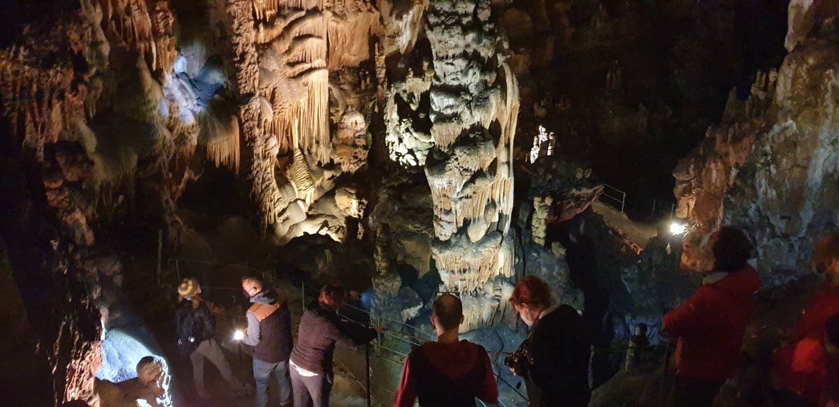 small groups in a very big cave.. small groups in a very big cave..