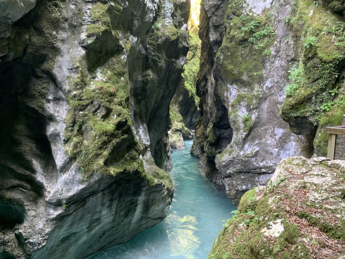the power of nature at the gorge can easily overwhelm you.. but you MUST see this with your own eyes.. the power of nature at the gorge can easily overwhelm you.. but you MUST see this with your own eyes..