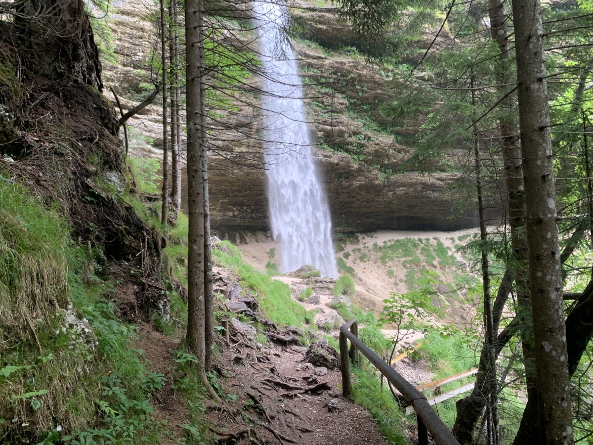 the uberamazing Pericnik waterfall.. the uberamazing Pericnik waterfall..