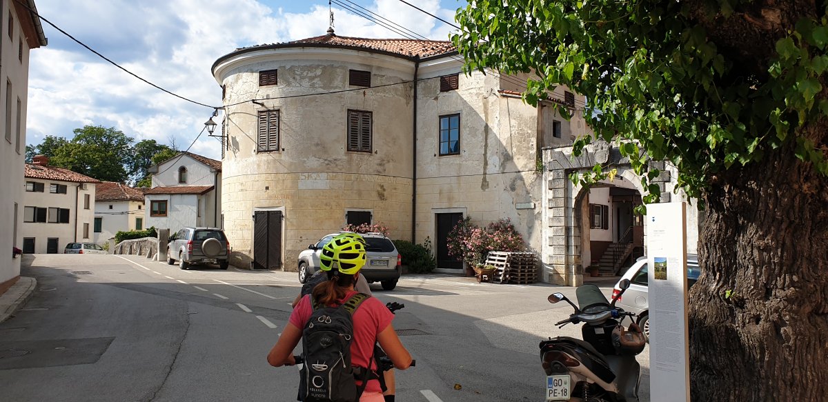 arriving in Vipava Old Town, 20 mins by car from the Lodge, but another world away! arriving in Vipava Old Town, 20 mins by car from the Lodge, but another world away!