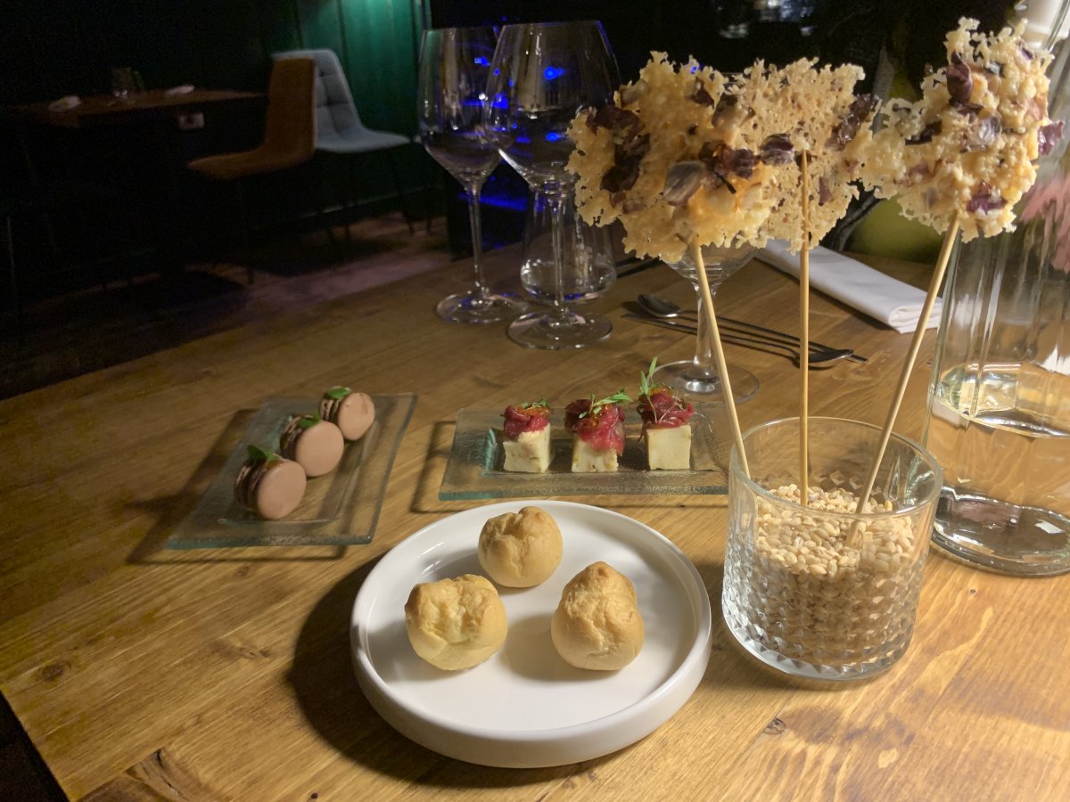 amazing range of seasonal appetizers.. amazing range of seasonal appetizers..