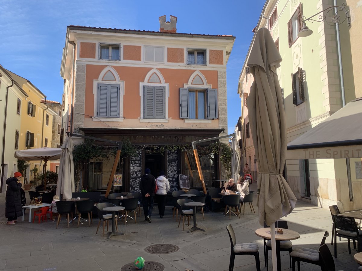 pristine old town and artists' Quarter.. pristine old town and artists' Quarter..
