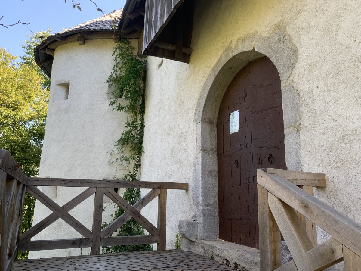Need to know the man with the Big Key to this Big Door to visit this amazing Fortress Church.. Need to know the man with the Big Key to this Big Door to visit this amazing Fortress Church..