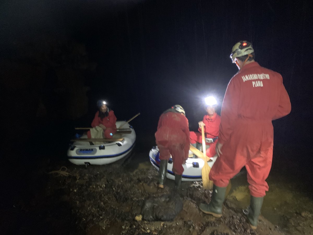 teamwork required to get in and out of the boats..