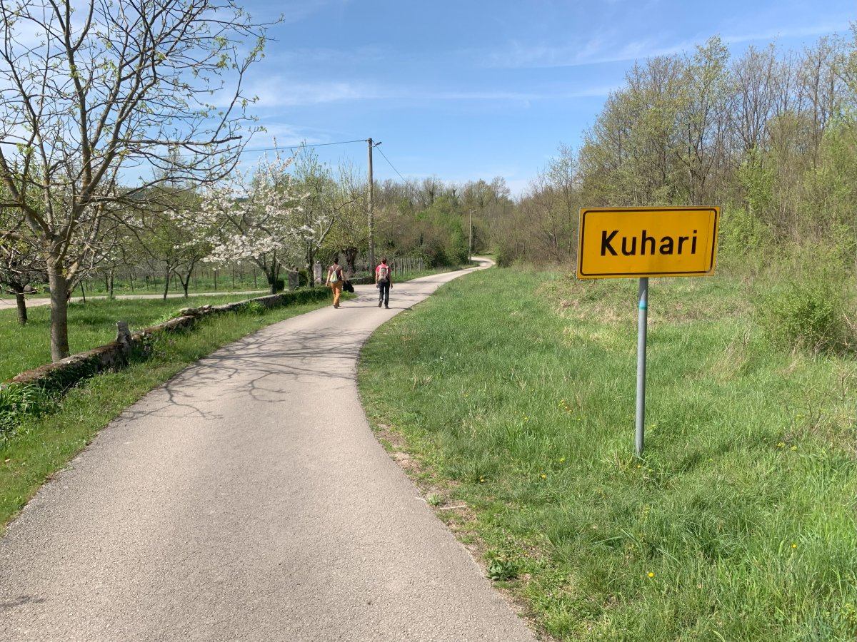 You pop out from the forest in this village, but we couldn't even find it on Googlemaps.. You pop out from the forest in this village, but we couldn't even find it on Googlemaps..