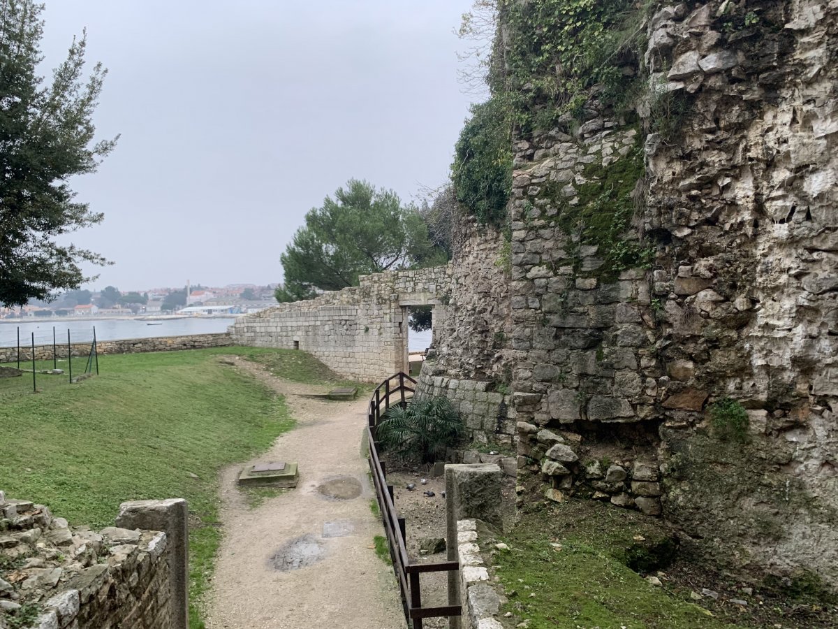 way through by the old castle in Porec to the sea.. way through by the old castle in Porec to the sea..