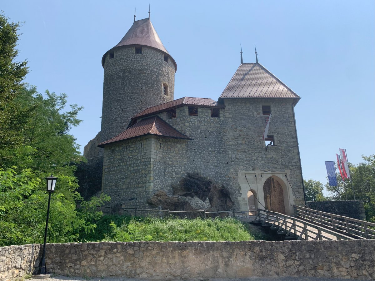 Now this is what we imagine a fairytale castle should look like.. Now this is what we imagine a fairytale castle should look like..