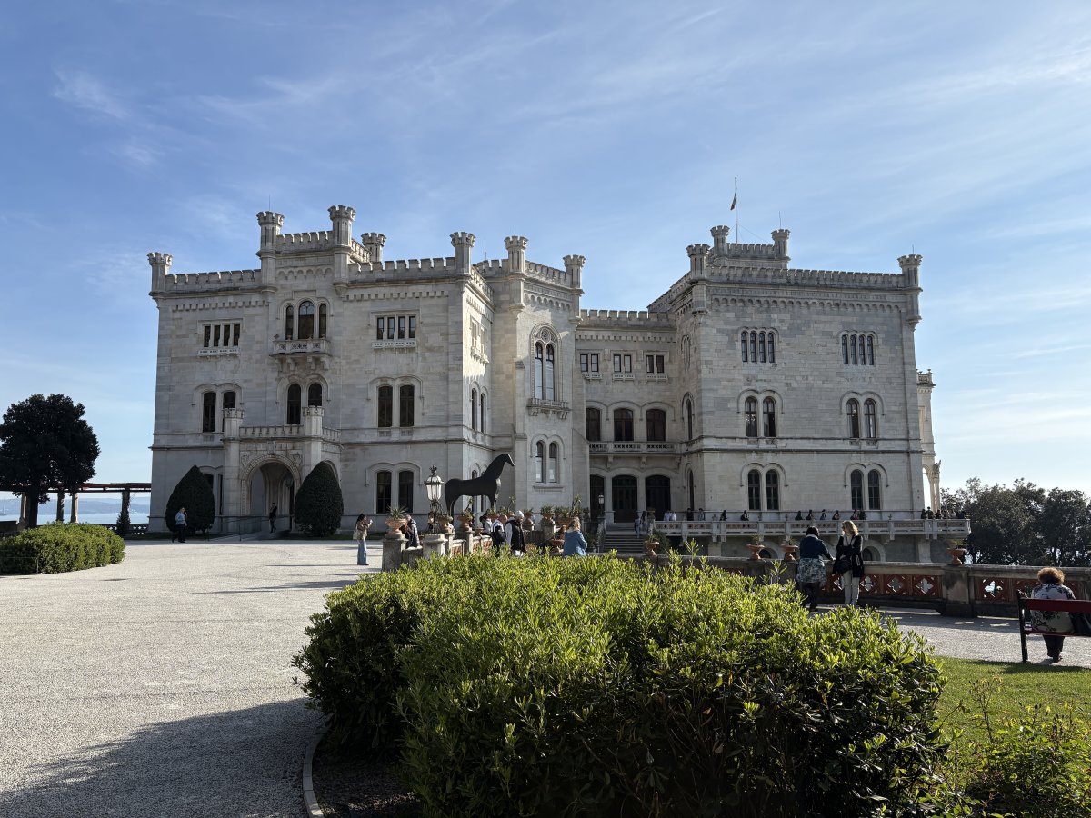 Miramare Castello