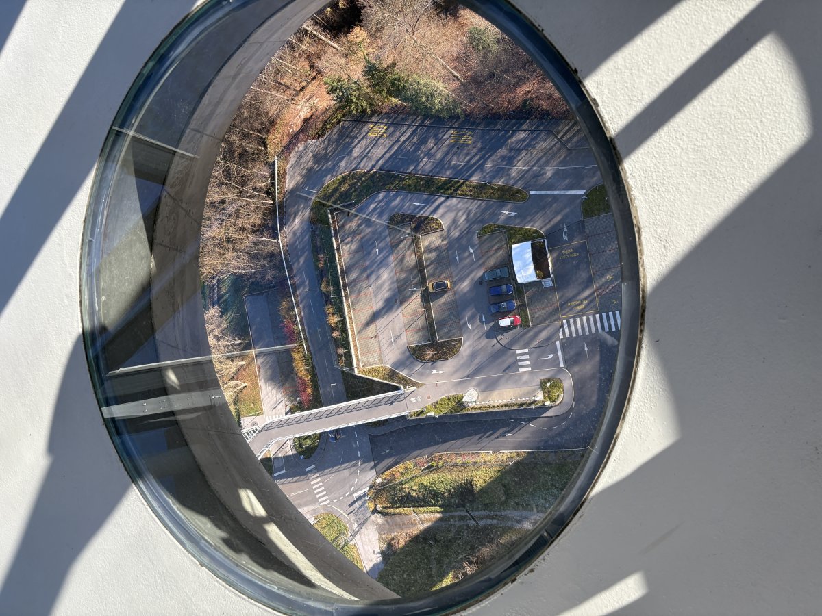 It takes nerves of steel to stand here if you ever saw the film Final Destination Bloodlines.. the Lodge mobile is directly 100m below.. It takes nerves of steel to stand here if you ever saw the film Final Destination Bloodlines.. the Lodge mobile is directly 100m below..