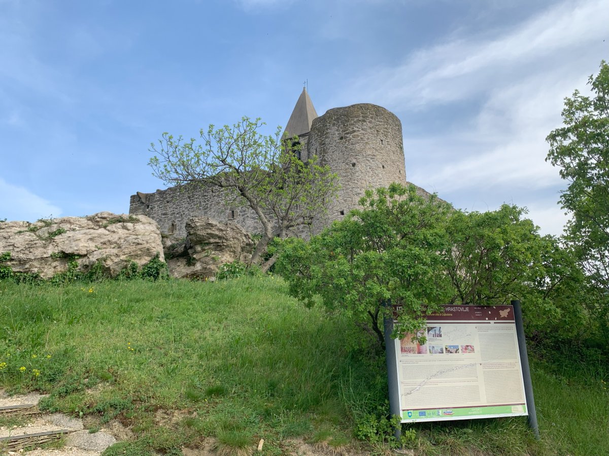 A castle protects a church that hides an uber magnificant set of Medieval frescoes.. A castle protects a church that hides an uber magnificant set of Medieval frescoes..