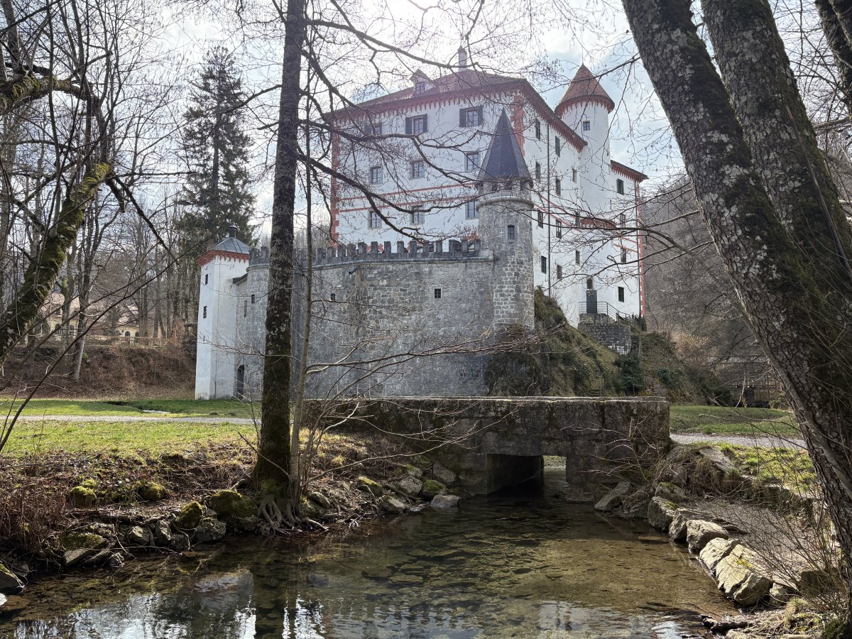 The river circles the castle and there is a huge park where you can walk around the grounds.. The river circles the castle and there is a huge park where you can walk around the grounds..