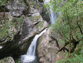 spot the difference at mostnica falls in slovenia