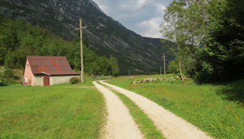 walk along the soca